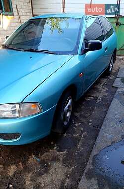 Mitsubishi Colt  1996