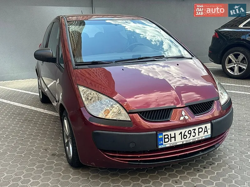Mitsubishi Colt 2005