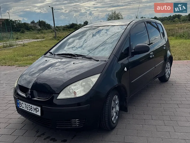 Mitsubishi Colt 2005