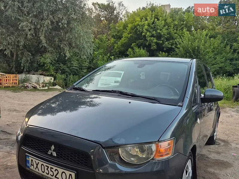 Mitsubishi Colt 2009