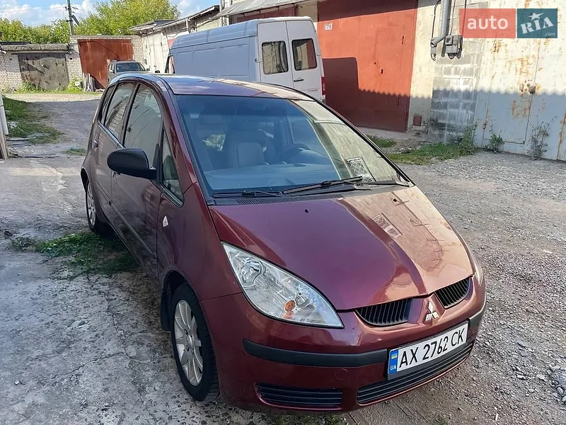 Mitsubishi Colt