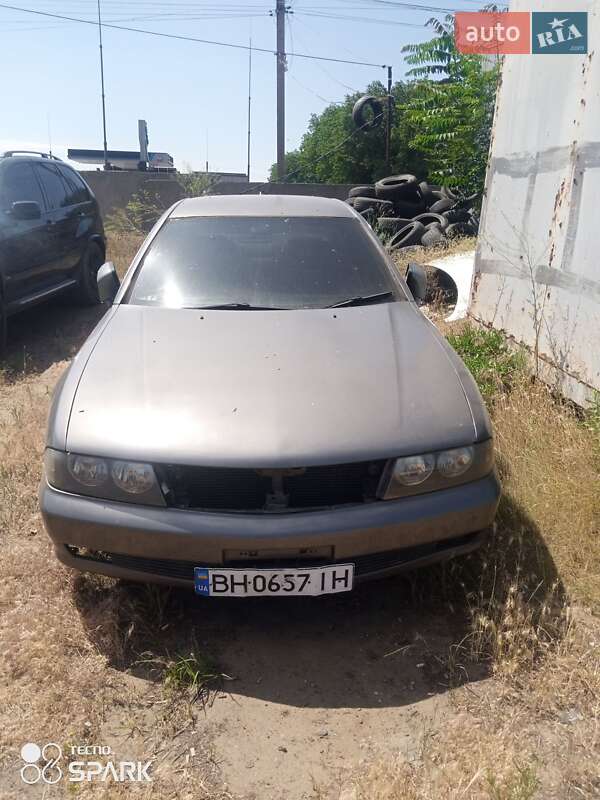 Mitsubishi Diamante