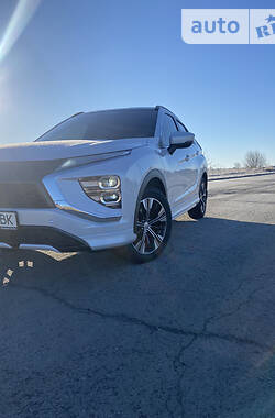 Mitsubishi Eclipse Cross  2021