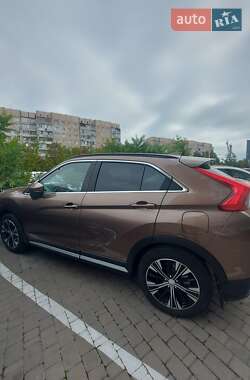 Mitsubishi Eclipse Cross  2020