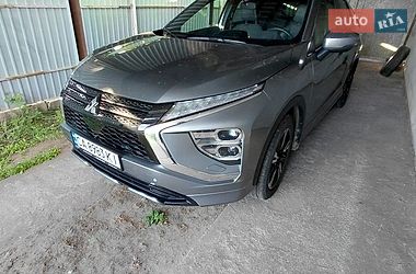 Mitsubishi Eclipse Cross  2024