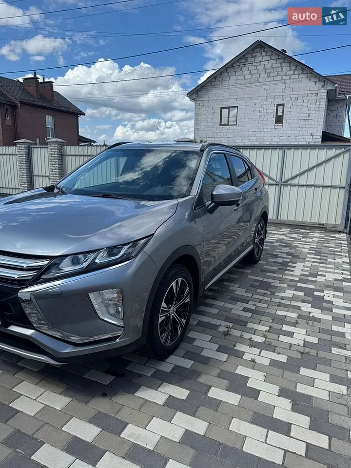 2020 Mitsubishi Eclipse Cross - мініатюра 3