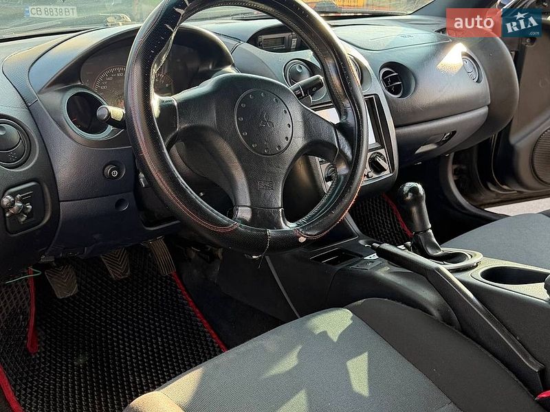 Купе Mitsubishi Eclipse 2002 в Чернигове