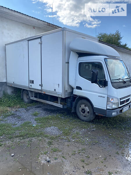 Mitsubishi Fuso Canter