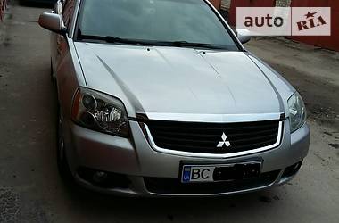 Mitsubishi Galant 2.4i 2009