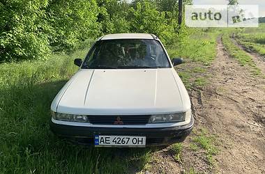 Mitsubishi Galant  1988