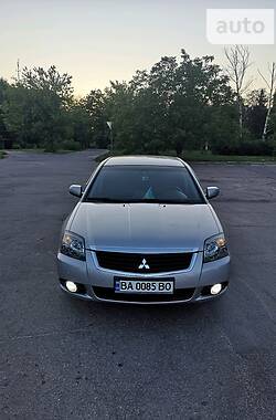 Mitsubishi Galant  2009