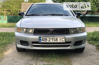 Mitsubishi Galant  2000