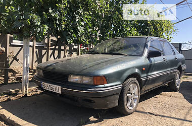 Mitsubishi Galant  1989