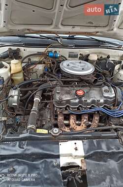 Mitsubishi Galant  1988