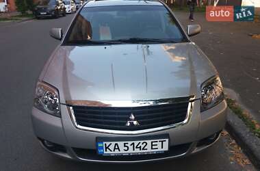 Mitsubishi Galant  2008