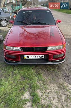 Mitsubishi Galant  1988
