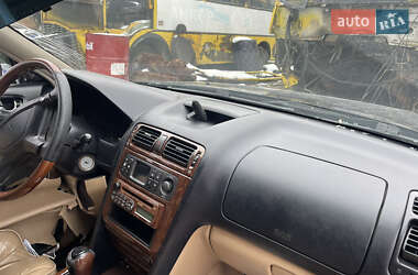 Mitsubishi Galant 1999