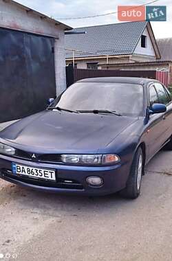 Mitsubishi Galant  1995