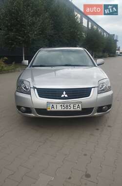 Mitsubishi Galant  2008