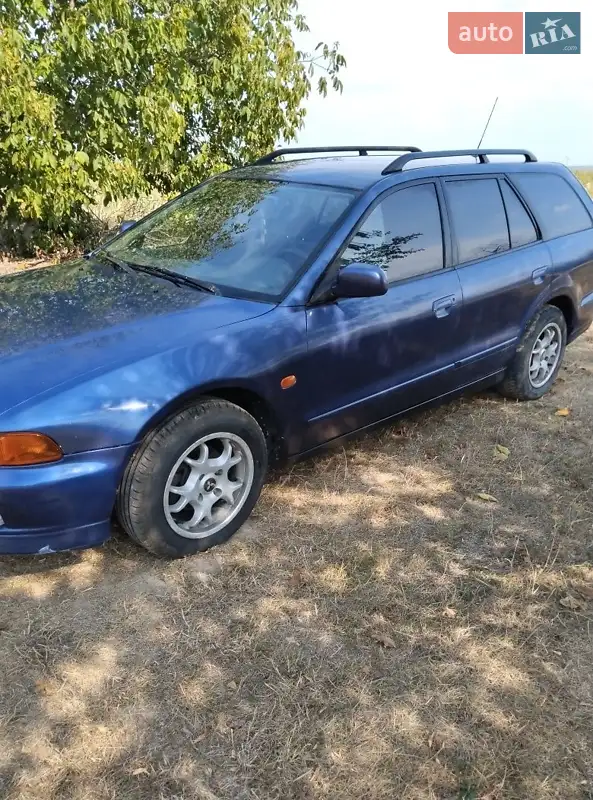 Mitsubishi Galant