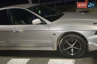 Mitsubishi Galant  2002
