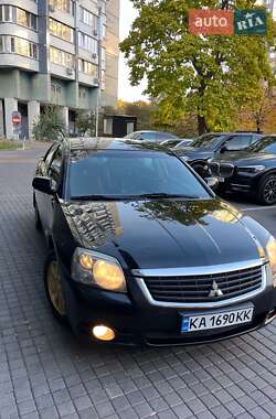 Mitsubishi Galant  2008