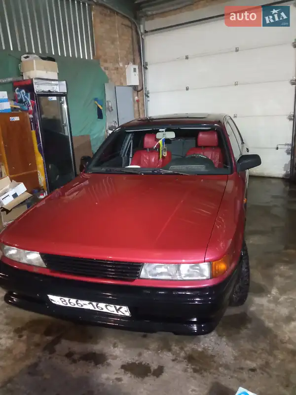 Mitsubishi Galant 1992