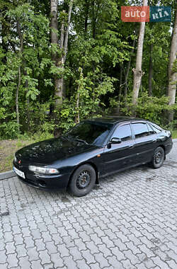 Mitsubishi Galant  1993