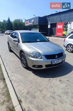 Mitsubishi Galant  2008