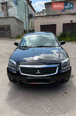 Mitsubishi Galant  2009