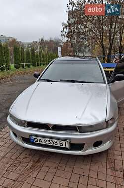 Mitsubishi Galant  2002