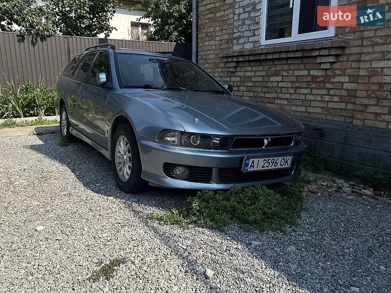 Mitsubishi Galant 2001