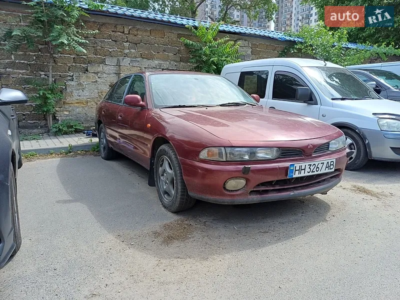 Mitsubishi Galant