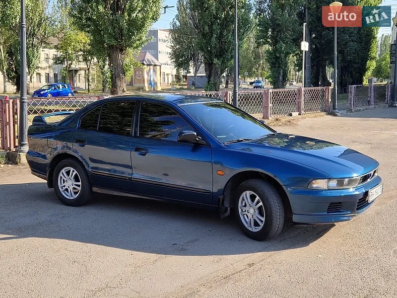 Mitsubishi Galant