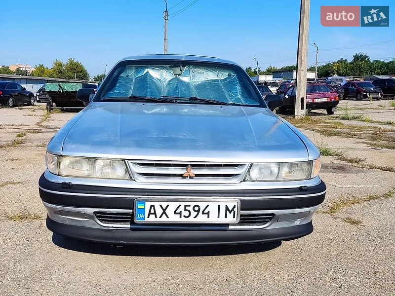 Mitsubishi Galant 1989