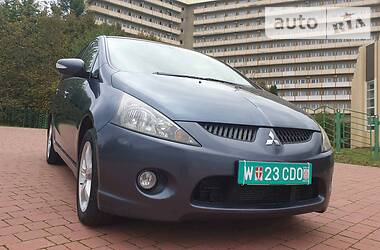 Mitsubishi Grandis  2006