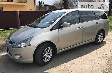 Mitsubishi Grandis  2006