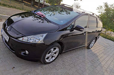 Mitsubishi Grandis  2008