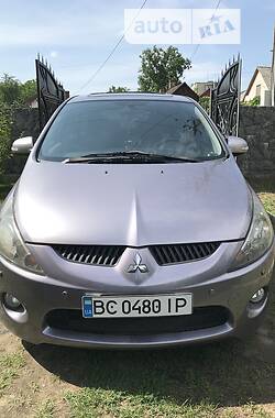 Mitsubishi Grandis  2006