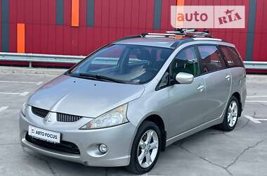 Mitsubishi Grandis  2008