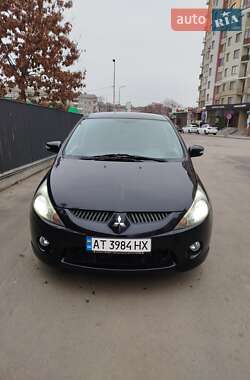 Mitsubishi Grandis  2006