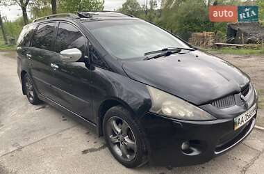 Mitsubishi Grandis 2006