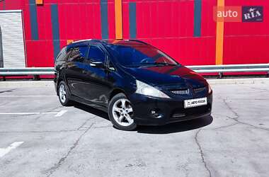 Mitsubishi Grandis 2008