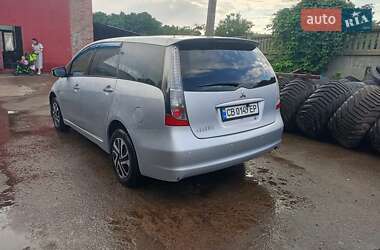 Mitsubishi Grandis 2006