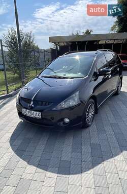 Mitsubishi Grandis  2006