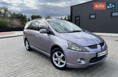 Mitsubishi Grandis  2006
