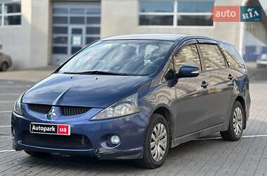 Mitsubishi Grandis 2006
