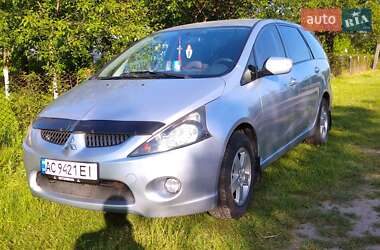 Mitsubishi Grandis  2006