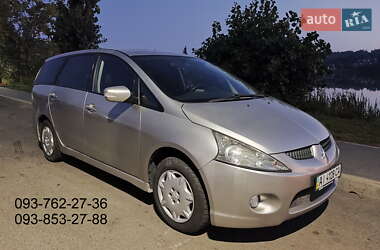 Mitsubishi Grandis  2008