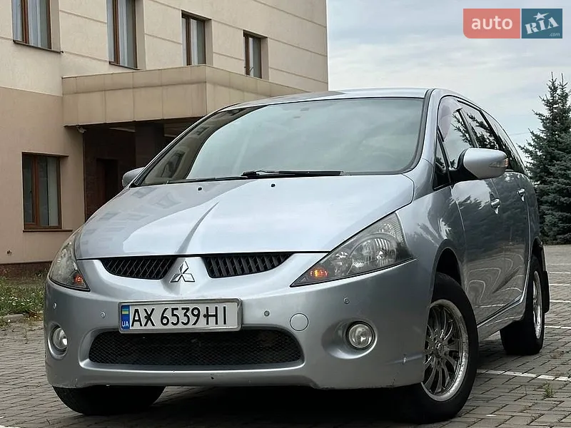 Mitsubishi Grandis